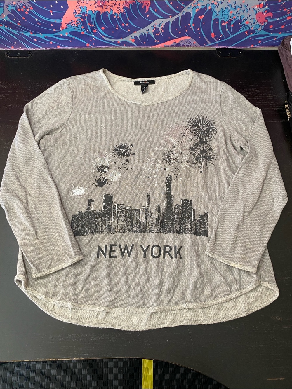 Style & Co. Light Gray New York Skyline Long Sleeve Tee